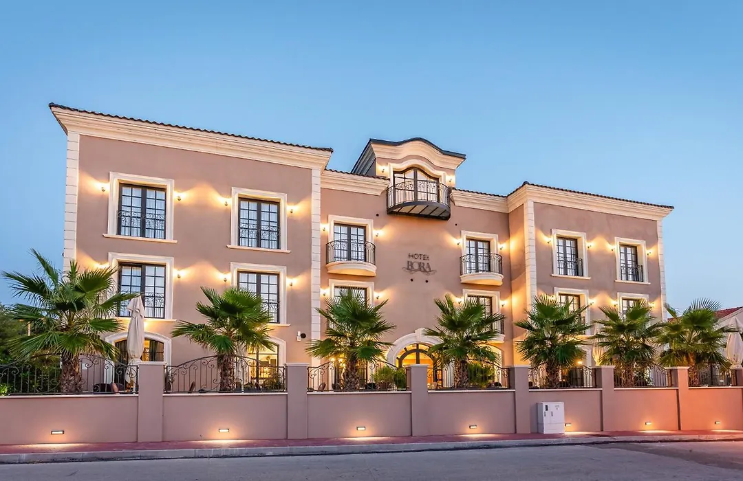 Boutique Hotel Bora-1